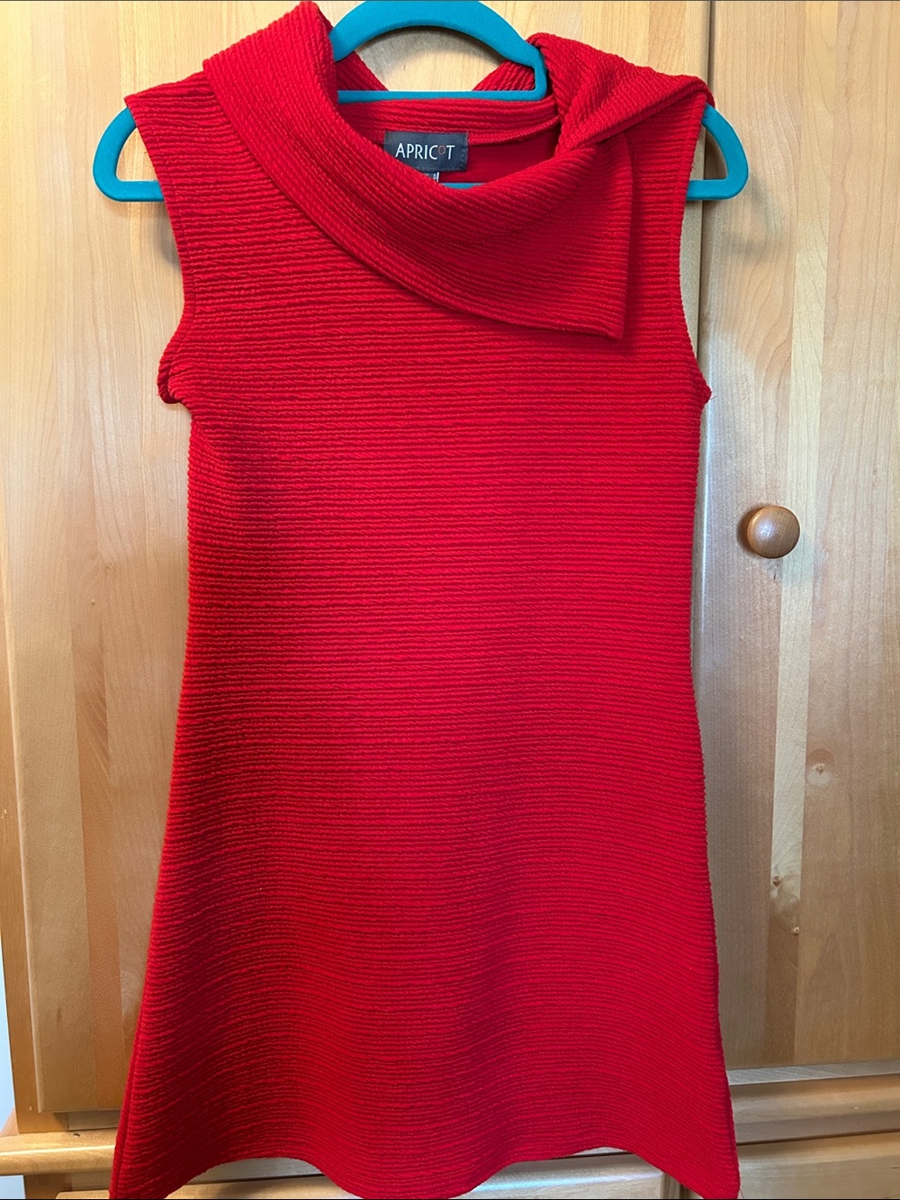 APRICOT Red Sleeveless Textured Mini Dress with Draped Collar